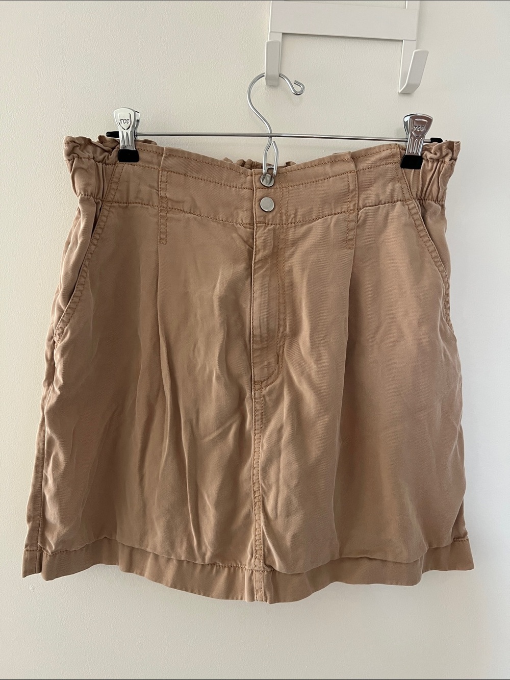 Loft Women’s Tan Paperbag Waist Skirt